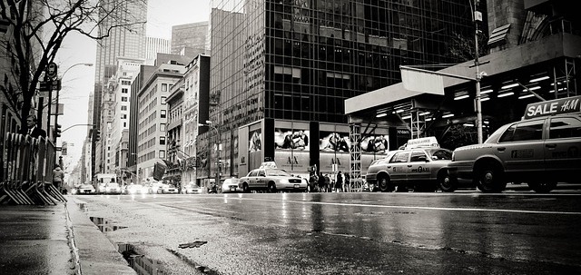 Halifax Airport Taxi vs. Shuttle Which is Best for You Halifax Airport Taxi vs. Shuttle: Which is Best for You
